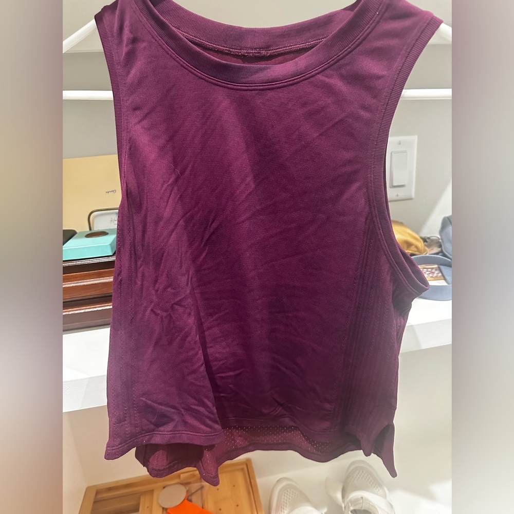 Lululemon Train to be Tank Marvel/Black 6